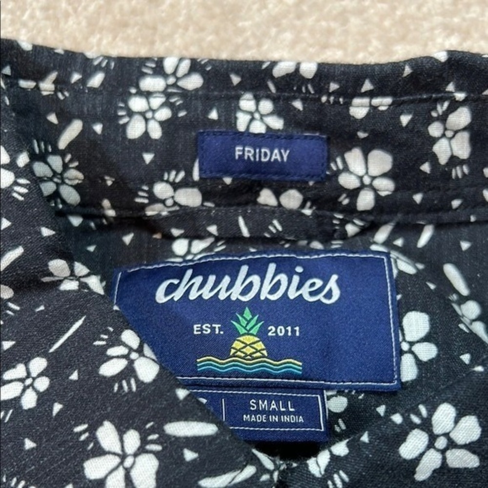 Chubbies Floral Print Button Down Short Sleeve‎ Casual Shirt Small